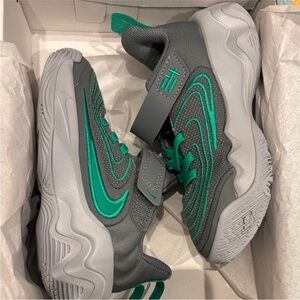 :Price Firm: Nike Giannis Immortality 4